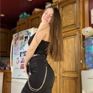 Meet your Posher, Riley